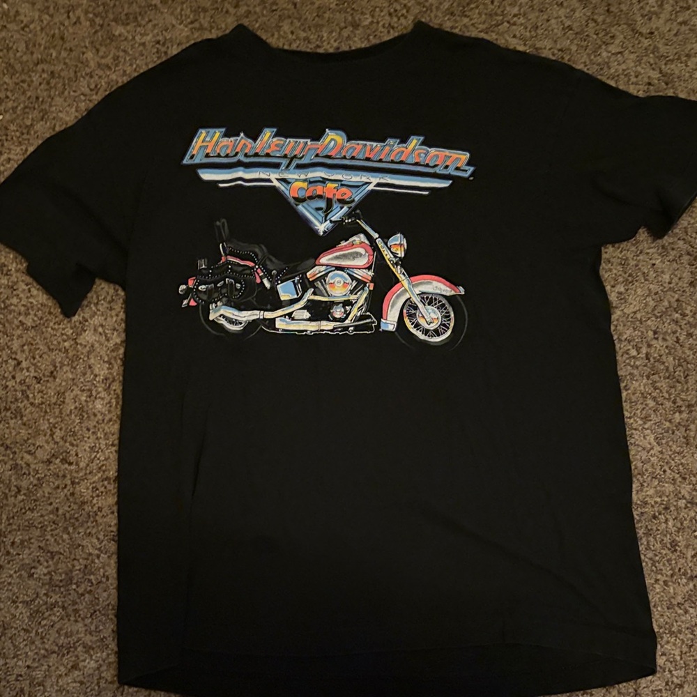 Harley-Davidson Black Tee with Red and Blue Motorcycle Graphic Single stitched